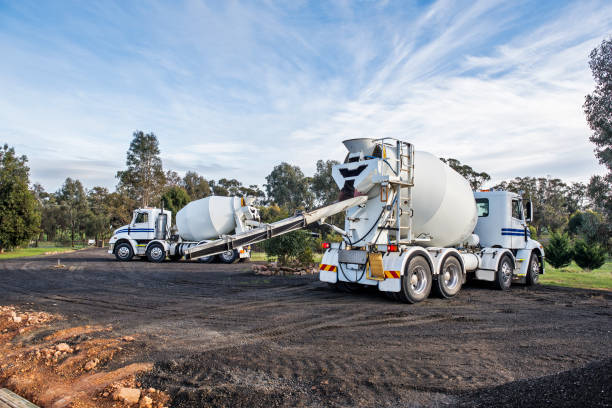 Best Affordable Concrete Contractor  in Milwaukee, WI